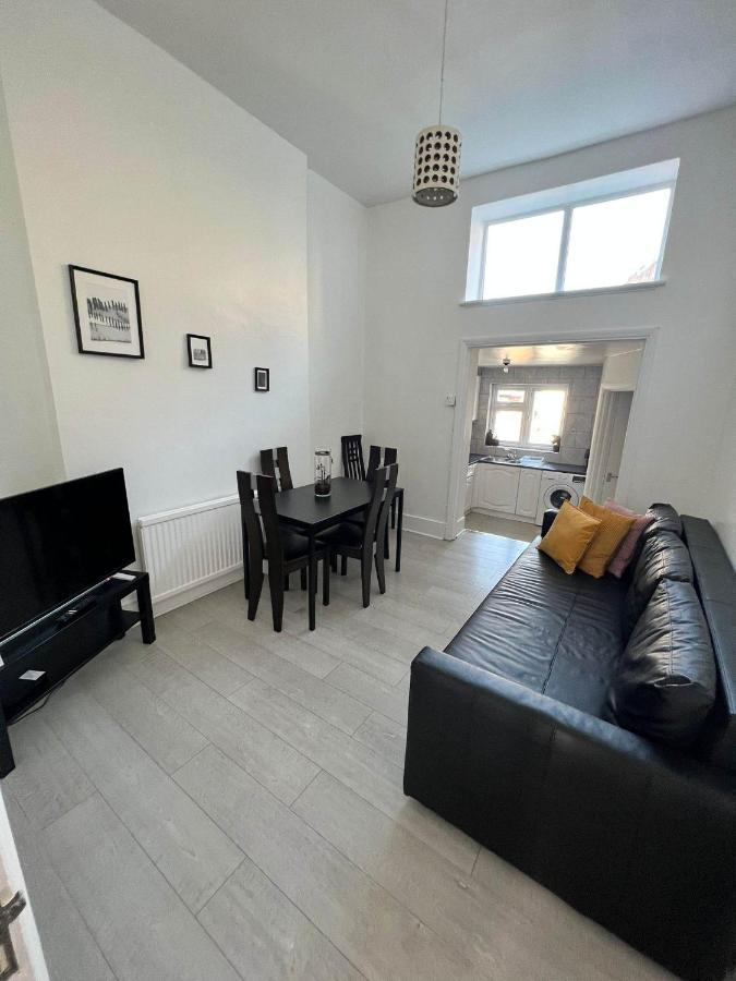 Fantastic 2 Bedroom Flat Close To King'S Cross Londra Esterno foto